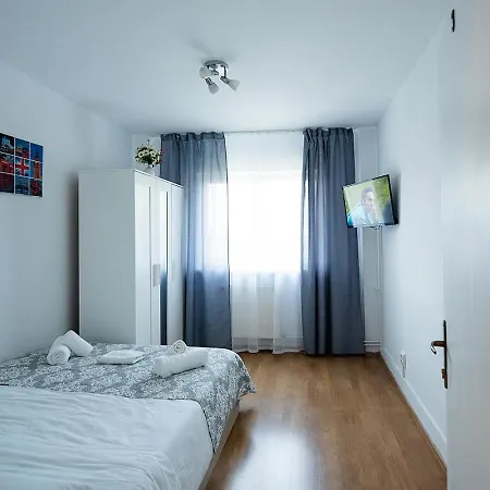 Gazde/Camere de închiriat Edelweiss -gara